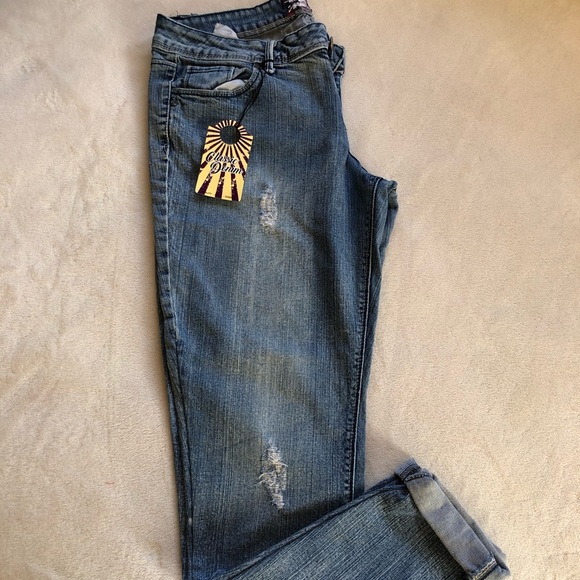 Jeans - Picture 2 of 3